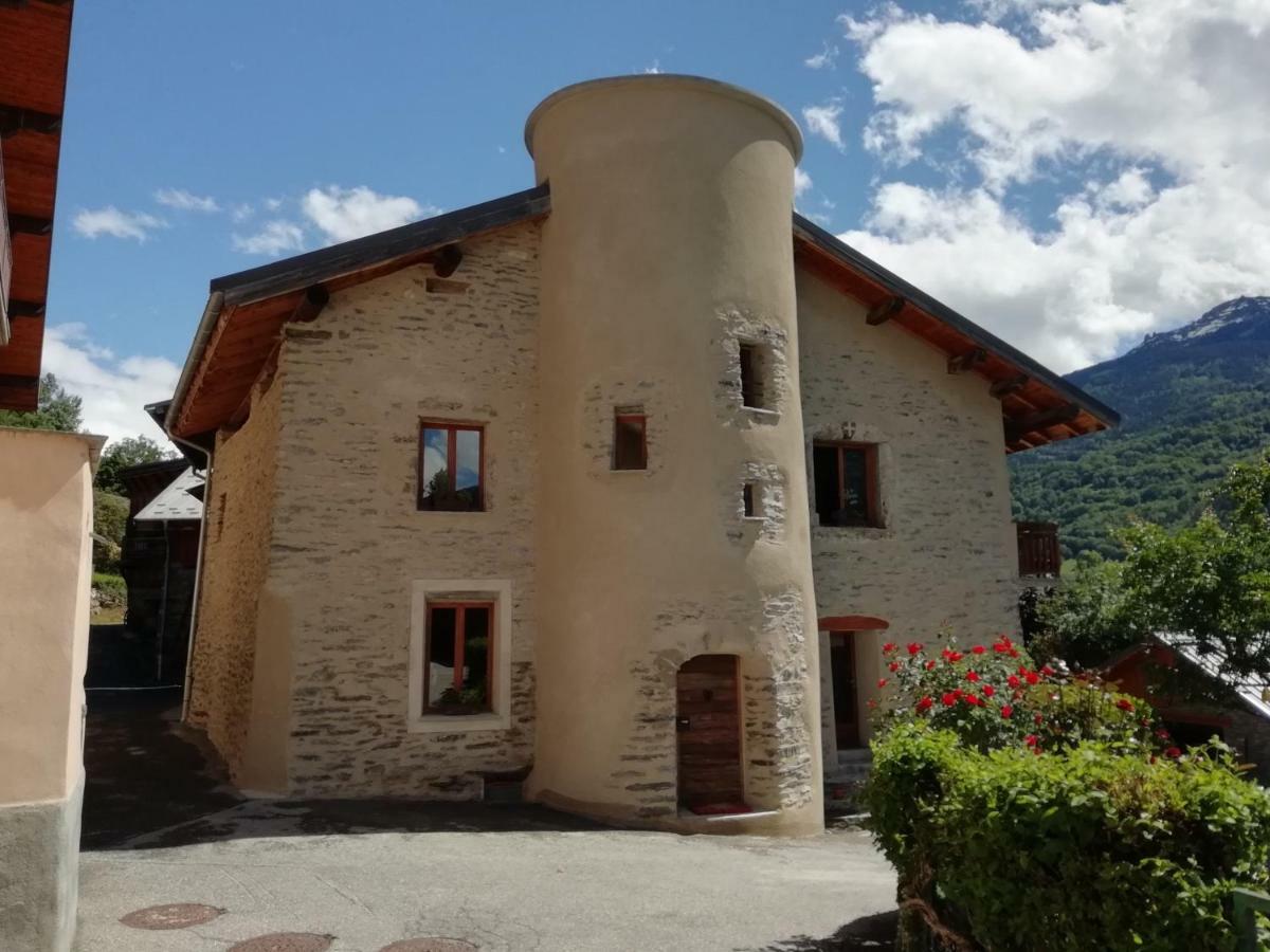 A la Bouge'Hôtes Bellentre Exterior foto